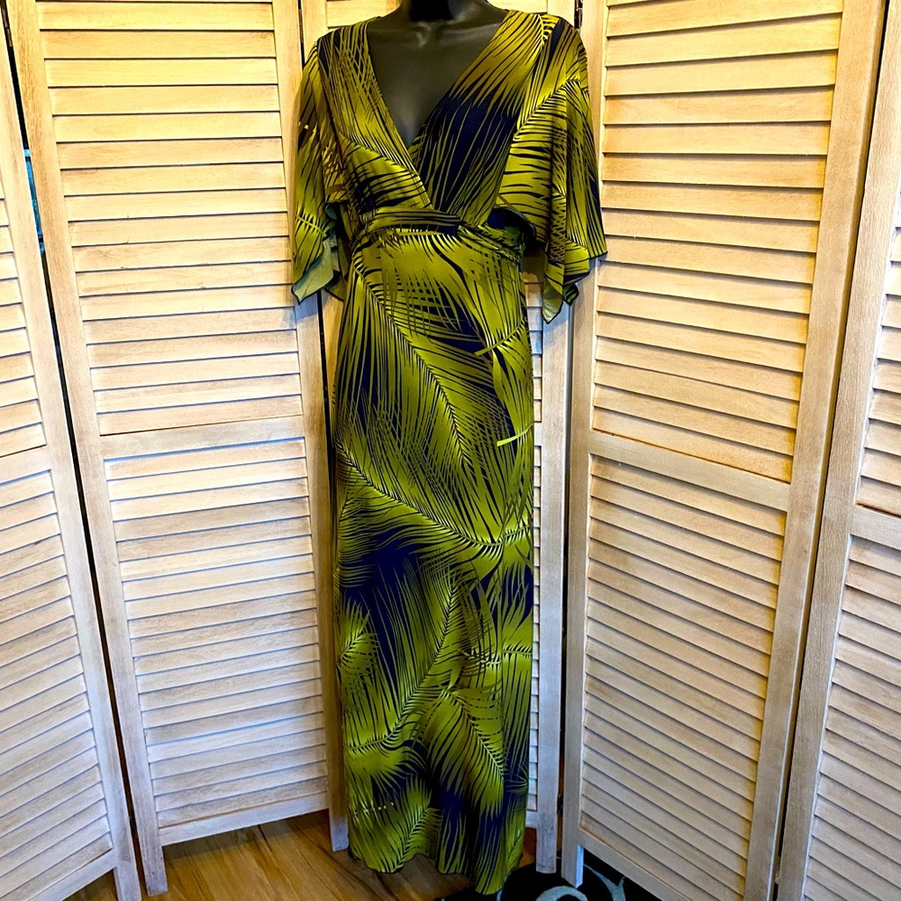 Valerie Bertinelli tie-back, empire waist maxi dress, size 8
